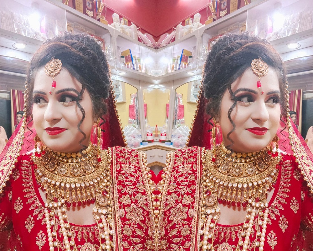 vanshika-beauty-parlour-fully-ac