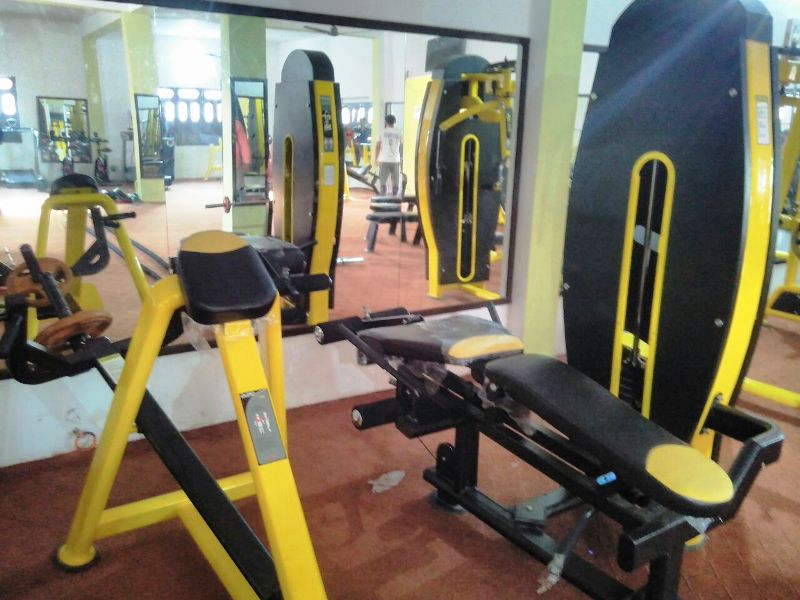 goodlife-fitness-gym