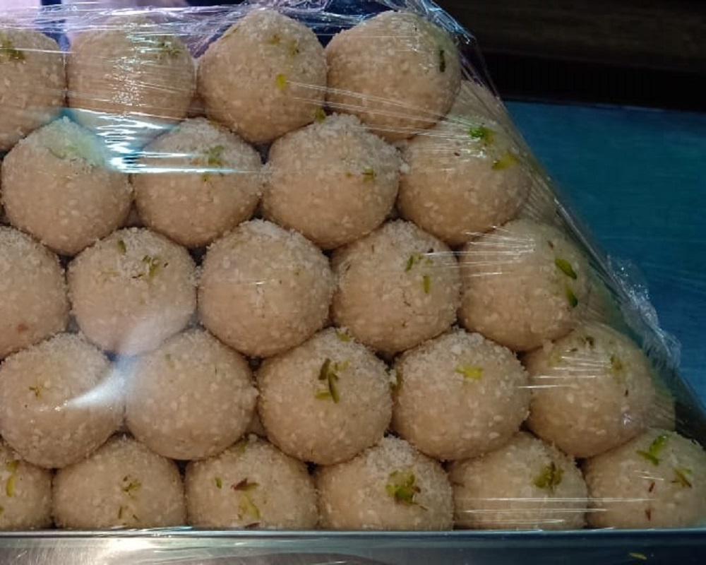 tara-chand-sweets2