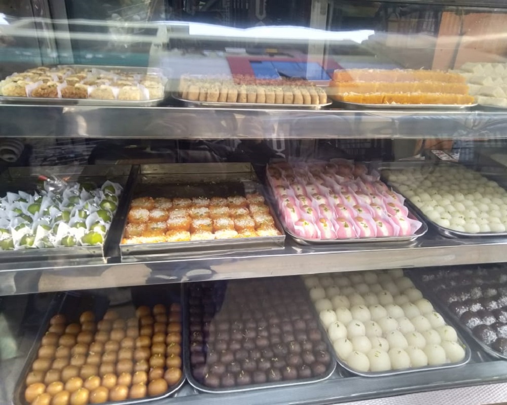 tara-chand-sweets2