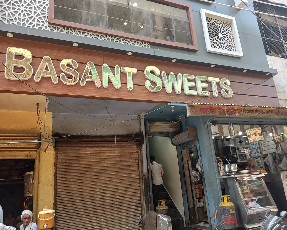 basant-sweets
