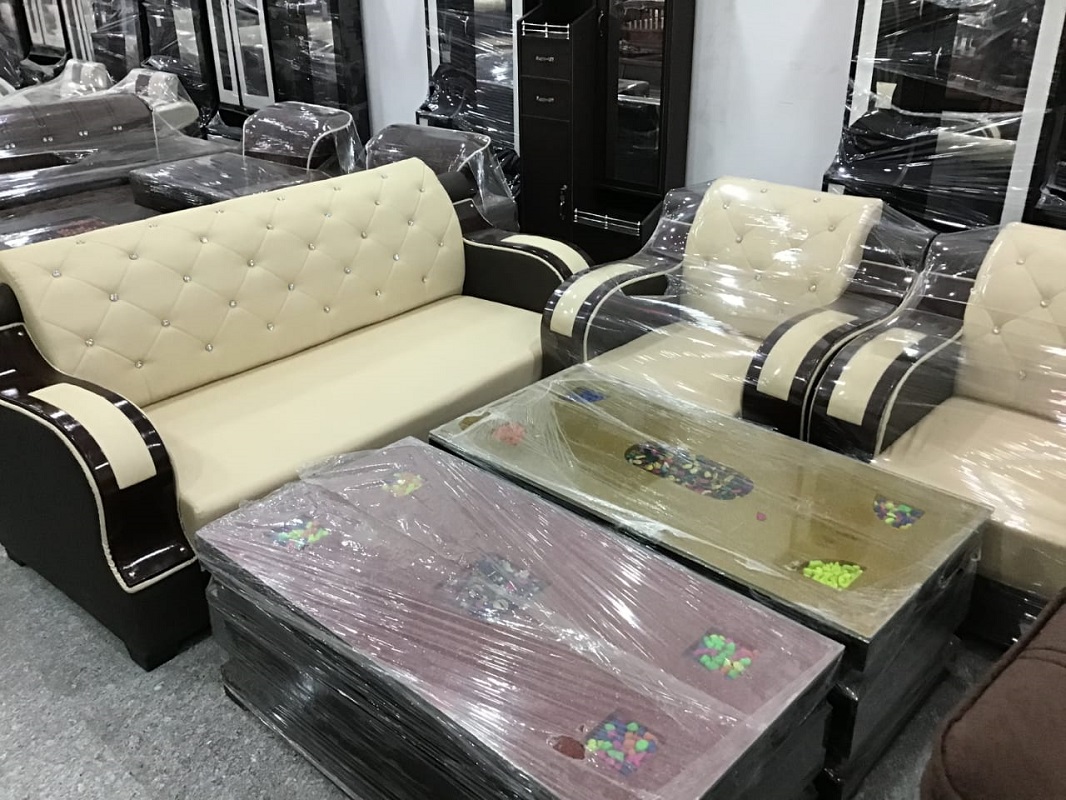 amar-safe-and-furniture