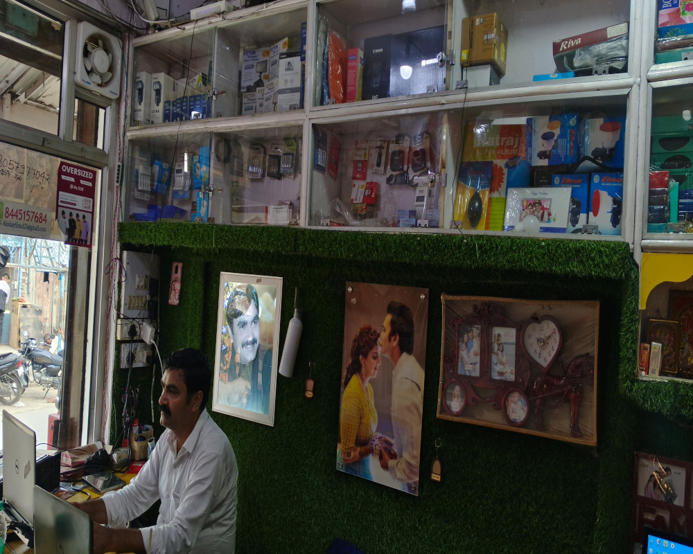 akshay-photo-studio-and-colour-lab