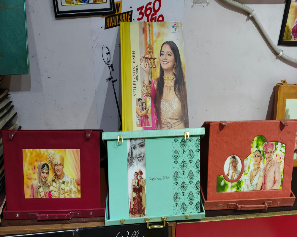akshay-photo-studio-and-colour-lab