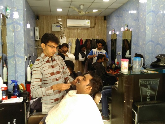 masterji-unisex-saloon