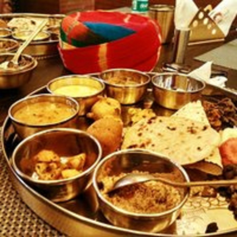 Lal-Haveli-Special-Thali