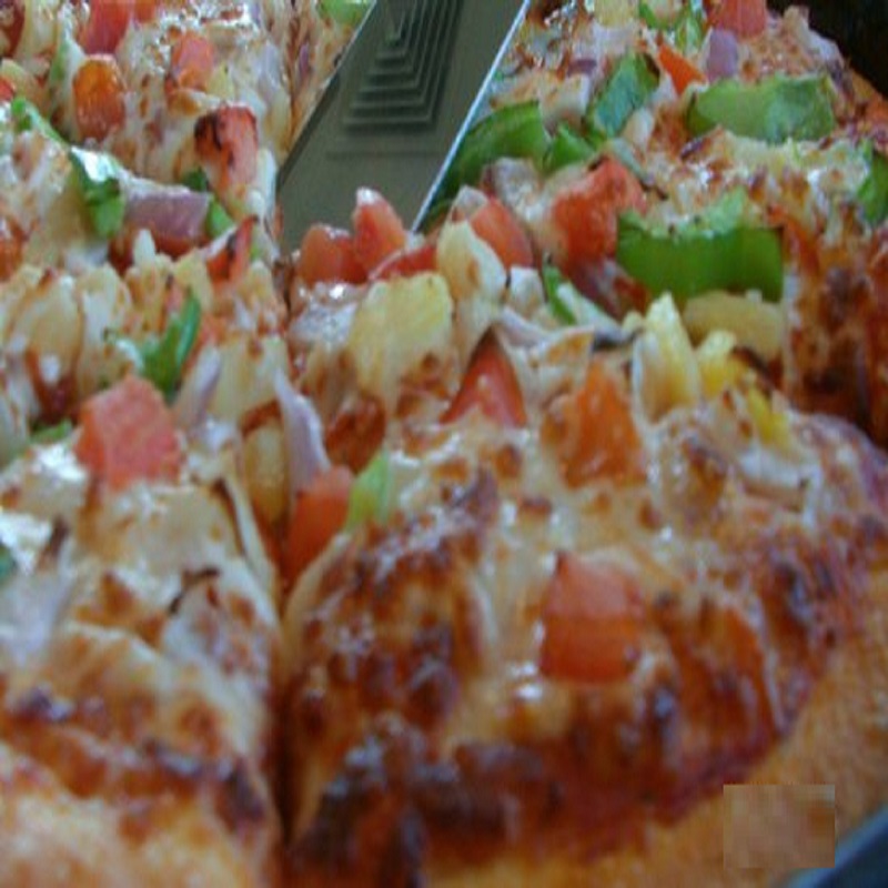 Lal-Haveli-Onion-Capsicum-Pizza