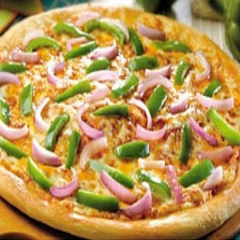 Lal-Haveli-Onion-Capsicum-Pizza