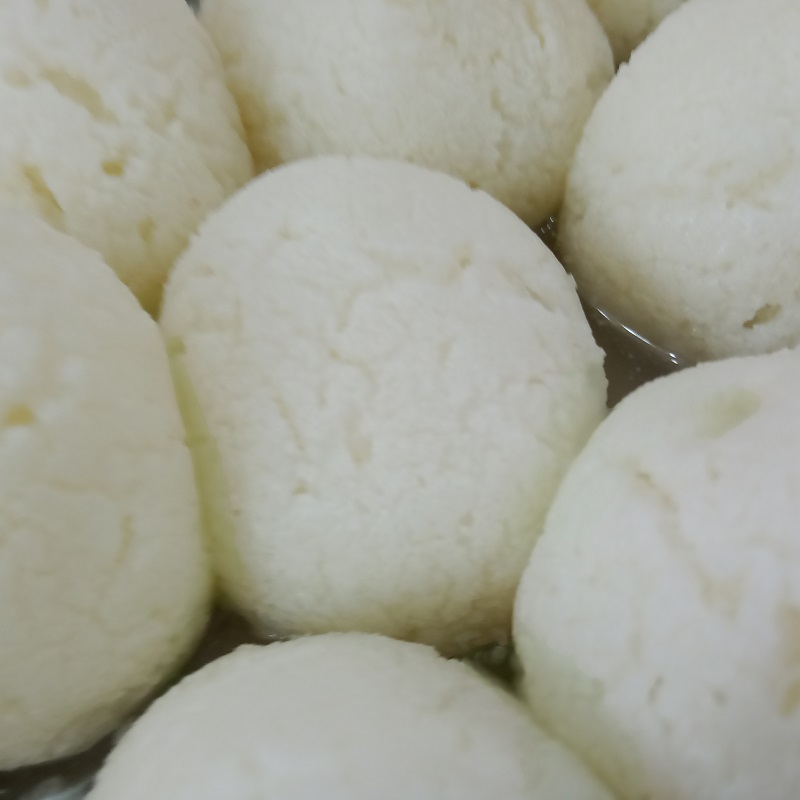 Sponge-Rasgulla