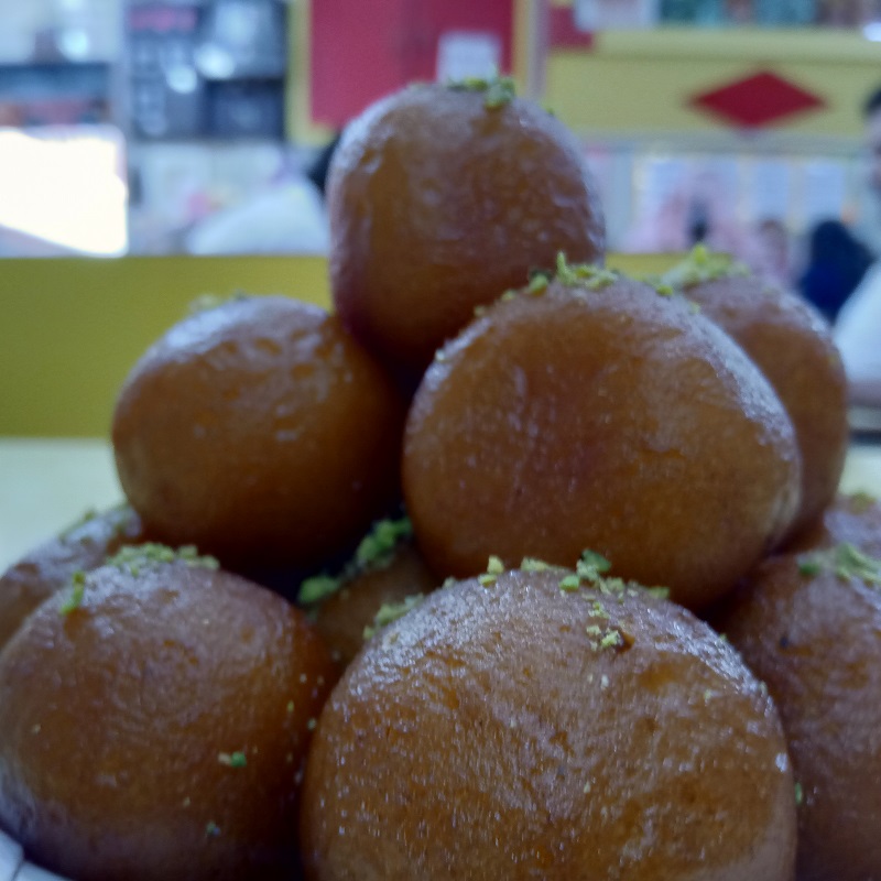 Gulab-Jamun